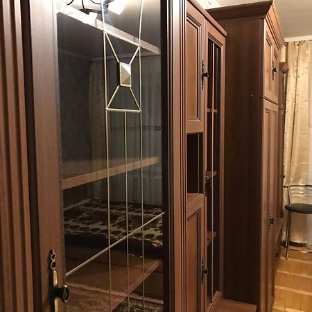 Бюджетные Комнаты: Центральное Расположение с Wi-Fi Ternopil Exterior photo